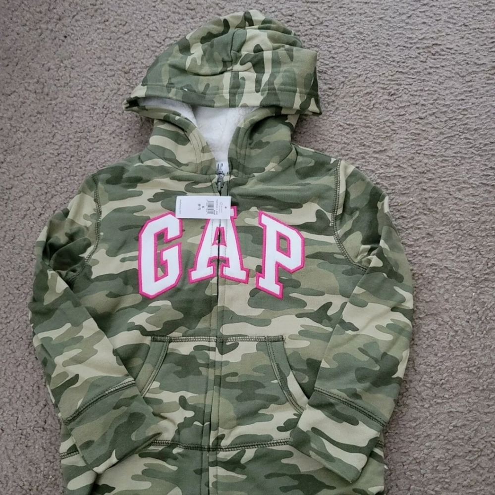 GAP Kids Unisex Sherpa Lined Zip Hoodie Small or Lg Camo Sweatshirt Jacket NWT